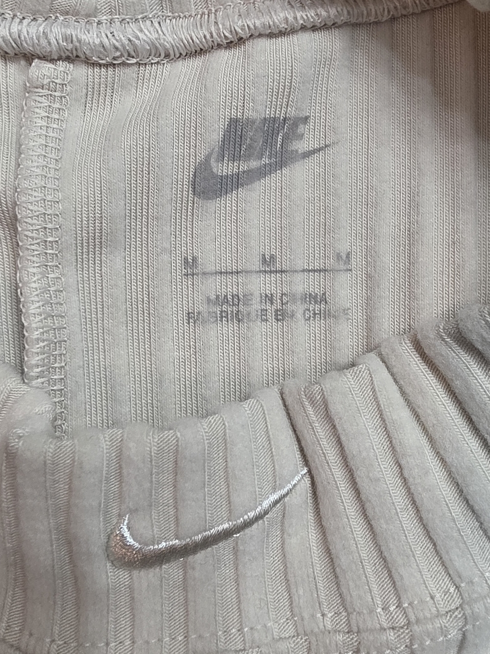 Nike Chill Knit Ribbed Cropped Tank Top - Picture 6 of 8